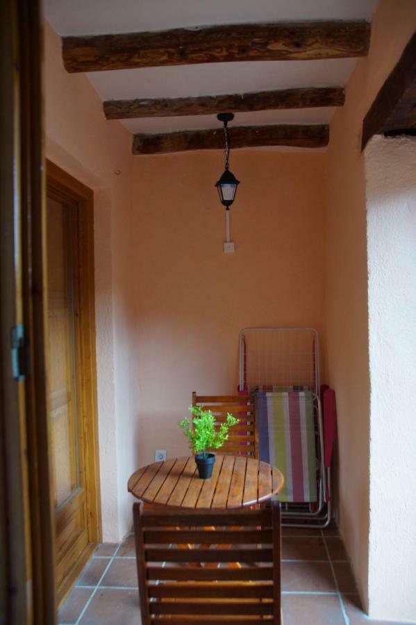 Torroja Apartment Cal Viola מראה חיצוני תמונה